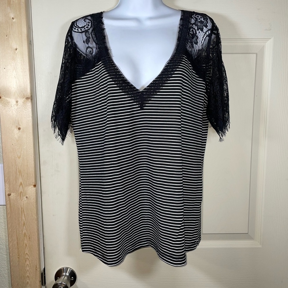 POL Black and White Striped Top with Lace‎ Sleeves